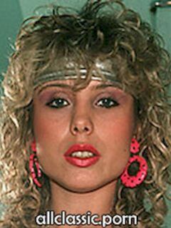 Claudia Wonder