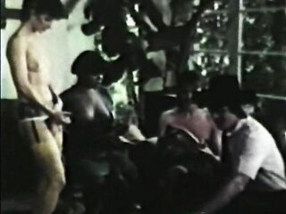 Peepshow Loops 332: Most She-Male Hardcore (Blue Vanities)