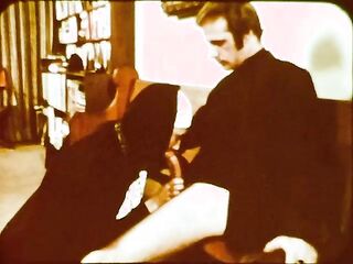 Moon Films 18: Flying Nun