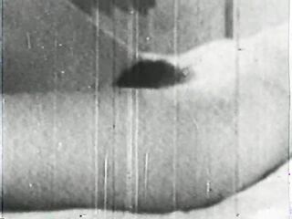 Softcore Nudes: 40's to 60's (Blue Vanities #110)
