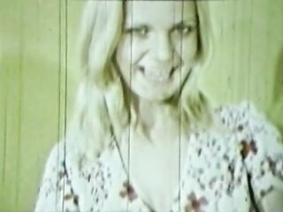 Playmate Film 29: Mad Hatter