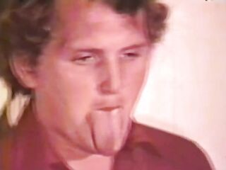 Playmate Film 15: Tits and Tongues