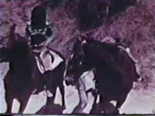 Pretty Girls 025: Horse Play