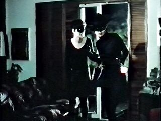 Ribu Aristokrat 77: Sex-Party