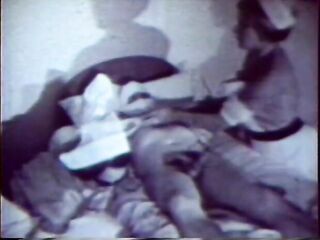 2 Nurses (American Stag Film)