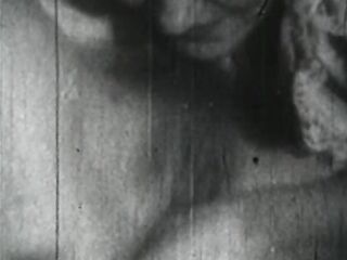 Smooth Shaving (French Stag Film)