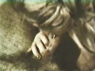 Afternoon Delight 14: Sister & Friend