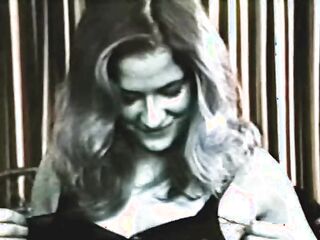 American Girl 06: Rich, Blonde and Bored