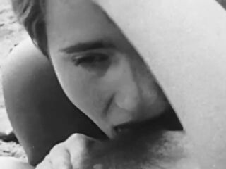 Climax Original 214: Beach Girls (1960’s)