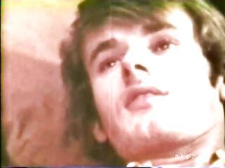 Diplomat Film 1005: Mother and Son