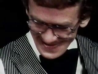 Diplomat Film 1050: Wanton Waiter