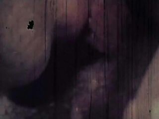 Dirty Movies 2005: One Gal – Two Holes