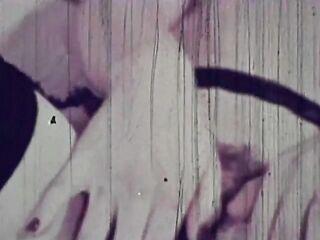 Dirty Movies 2005: One Gal – Two Holes