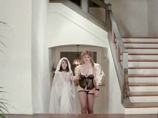 Too Naughty to Say No \ Adorables salopes / Слишком упряма, чтобы сказать нет