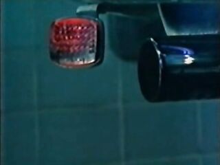 Rubin Film: Stossverkehr an der Bumstankstelle